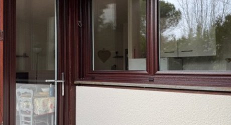 Porte-fenêtre et fenêtre PVC bi-coloration Blanc/Acajou